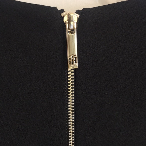 Tommy Hilfiger dress- Black. Size 10 - Picture 6 of 6